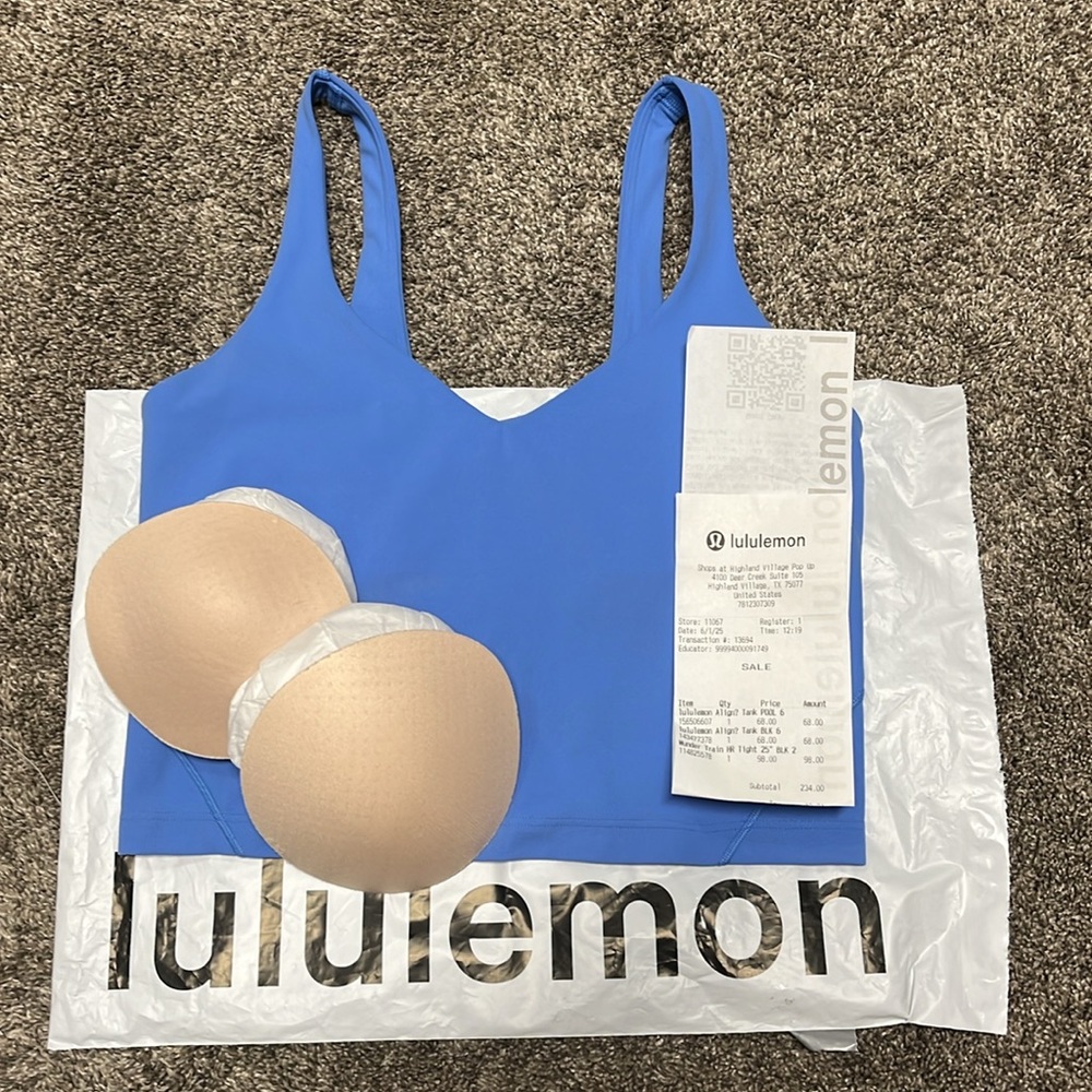 Limited Edition LULULEMON Align Tank Top Light Support  Size 6 Color Pool Party - Picture 9 of 11